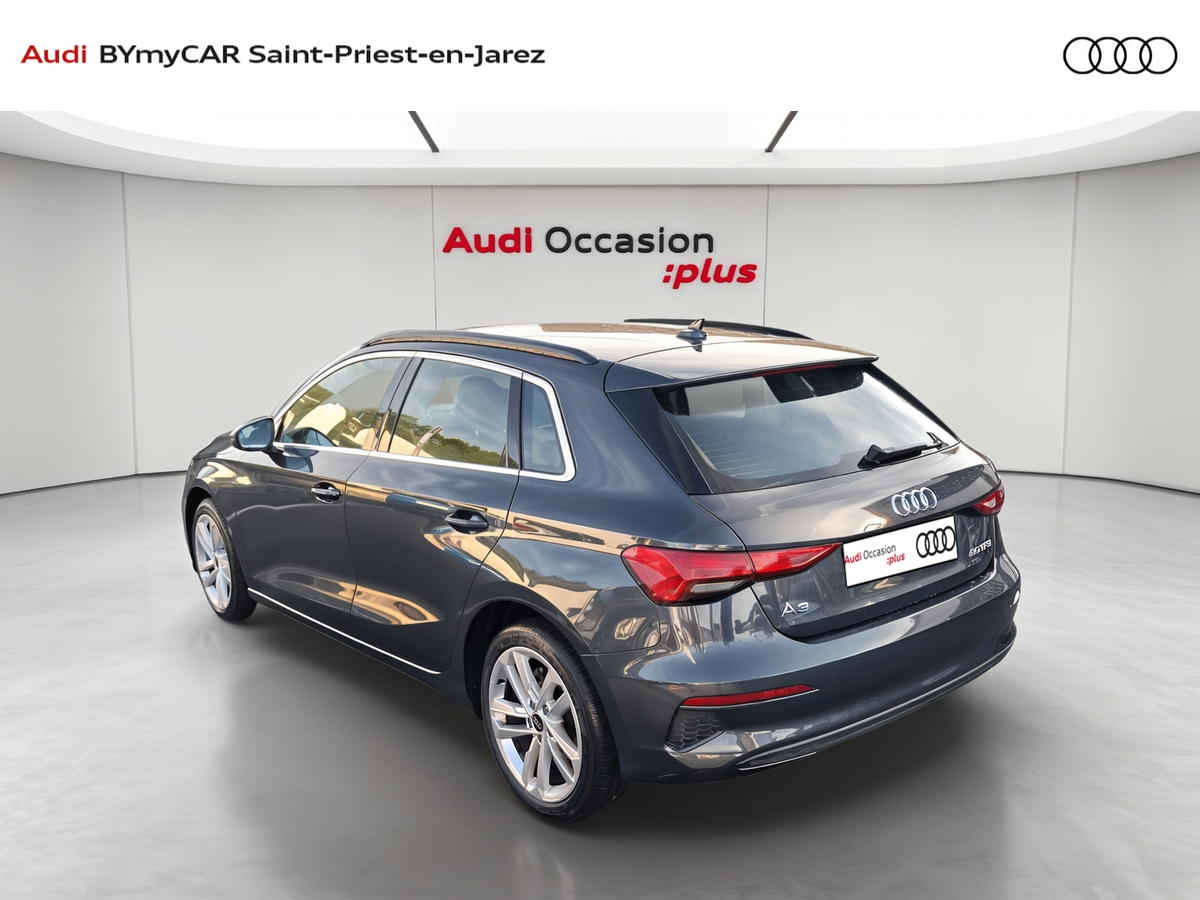 Audi A3 Sportback 30 TFSI Mild Hybrid 110 S tronic 7 — photo 3
