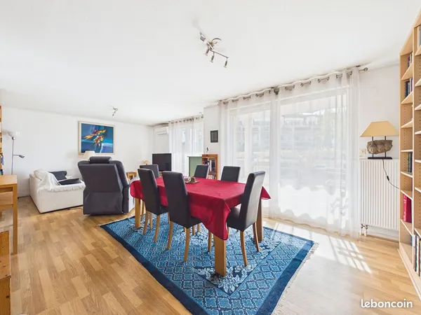 Appartement 3 pièces 82 m²