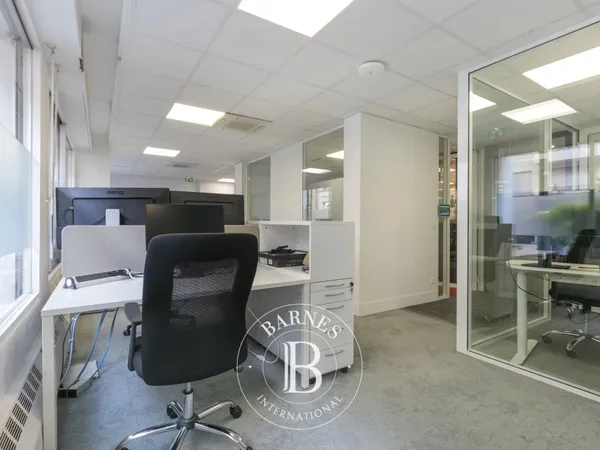 Bureaux à vendre ou à louer