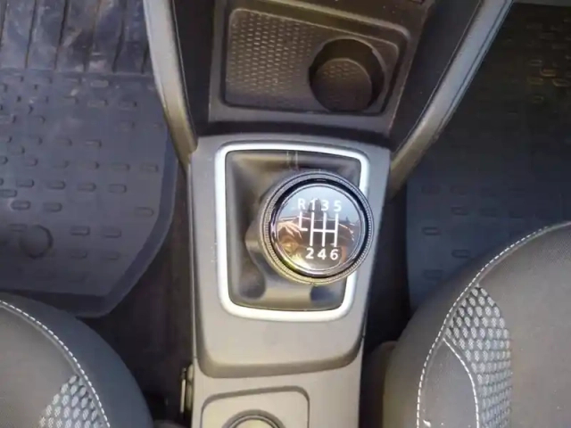 Dacia Duster eco-g 100 4x2 — photo 8