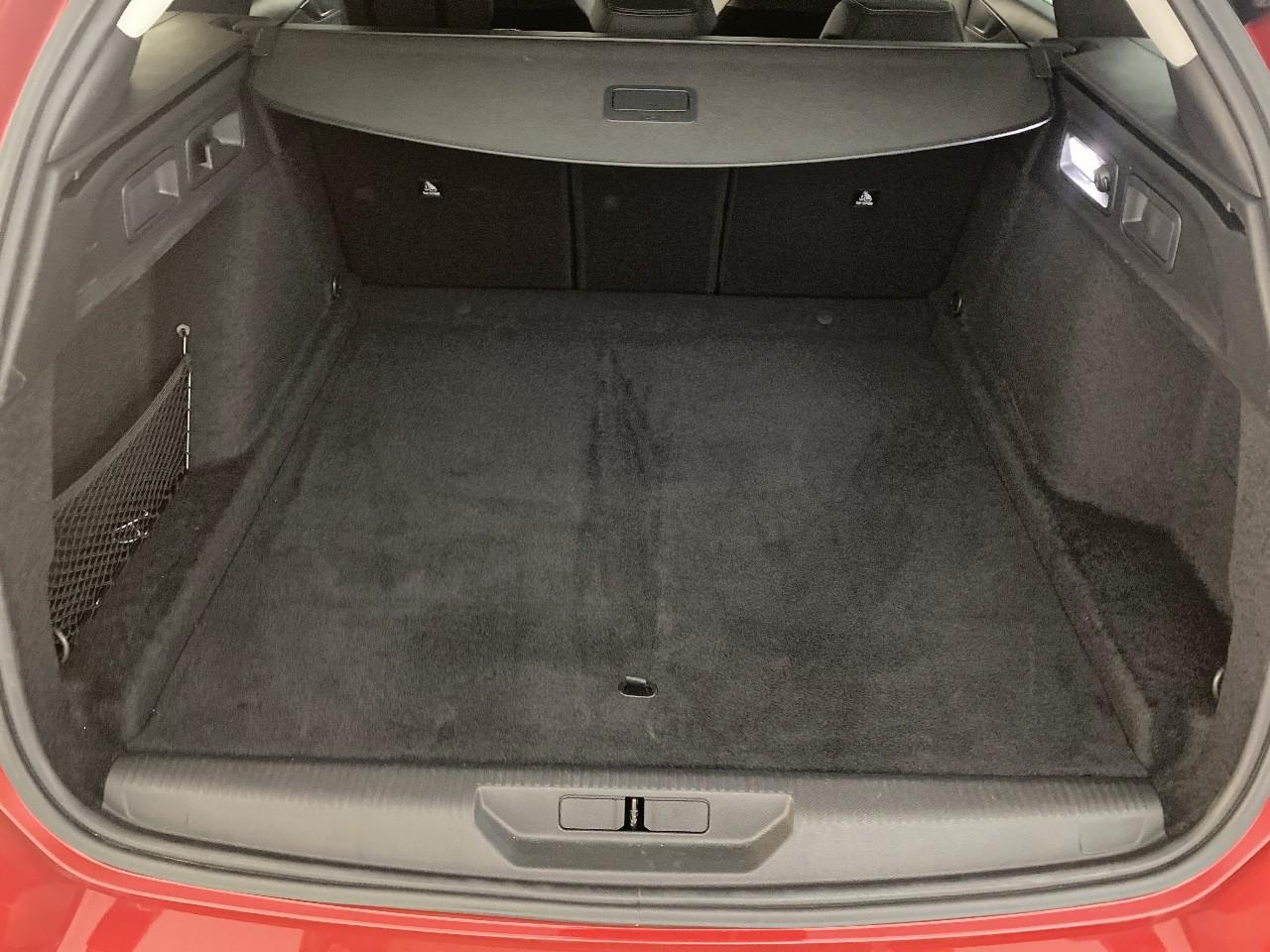 Peugeot 308 sw hybrid 145 e-dcs6 allure — photo 6