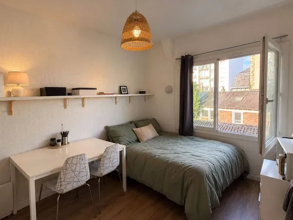 Studio 2 pièces 19 m²