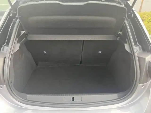 Opel Corsa 1.2 turbo 100 ch bvm6 — photo 21