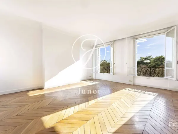 Appartement 5 pièces 150 m²