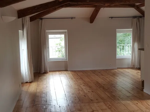 Appartement T1 loft proche cathédrale