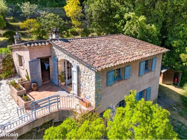Petite maison de charme