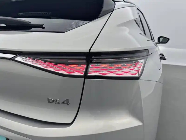 Ds Ds 4 hybride e-tense 225 eat8 — photo 60