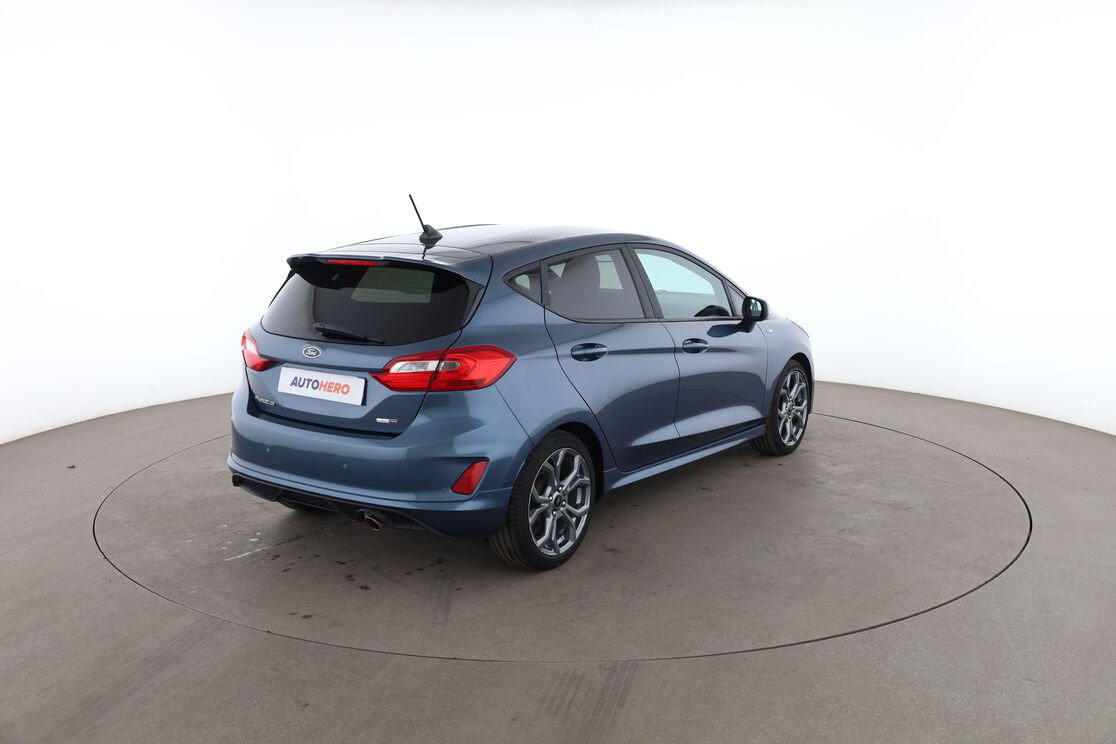 Ford Fiesta 1.0 EcoBoost mHEV ST-Line X — photo 5