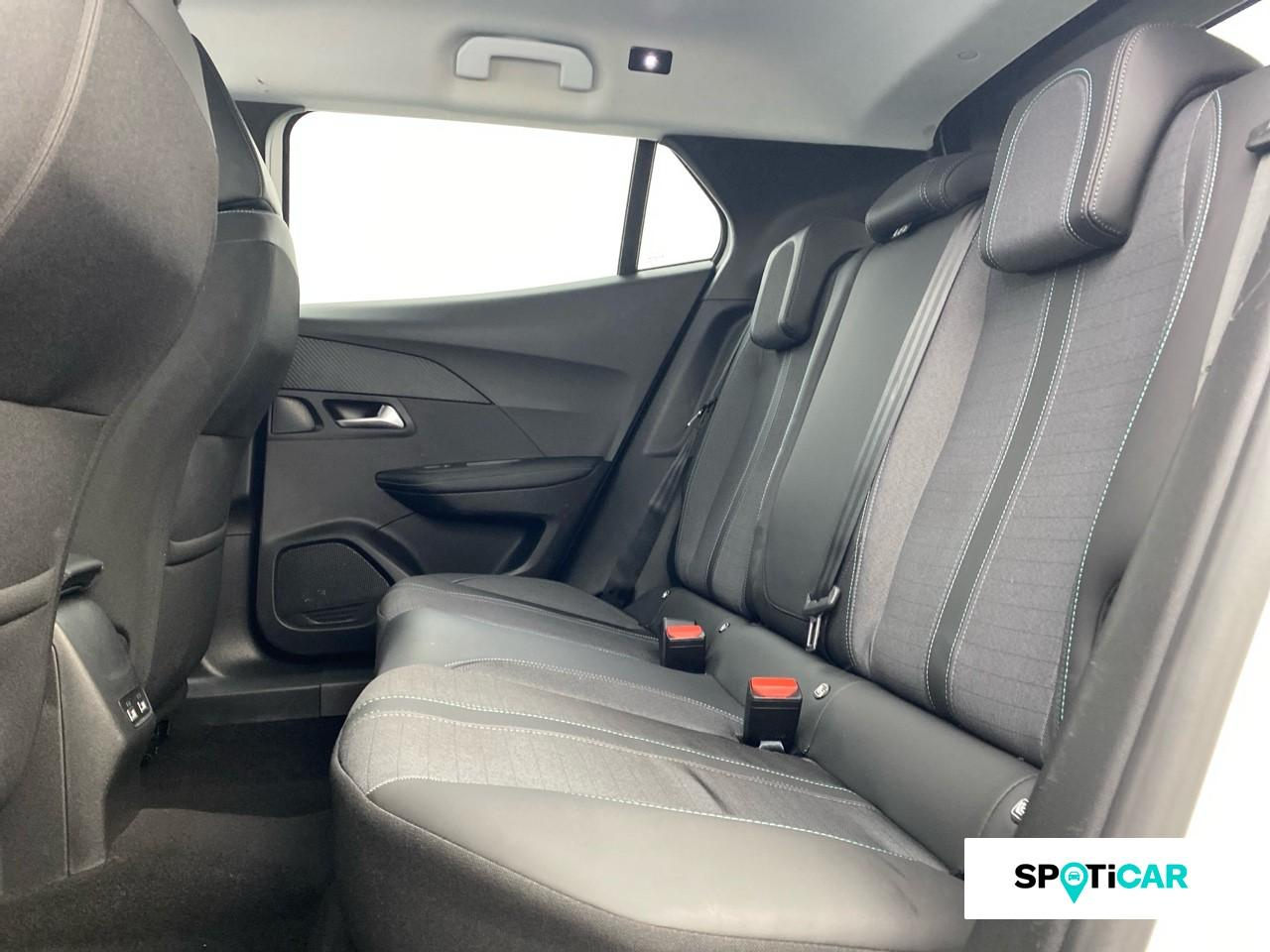 Peugeot 2008 1.5 bluehdi 110ch s&s allure pack — photo 10