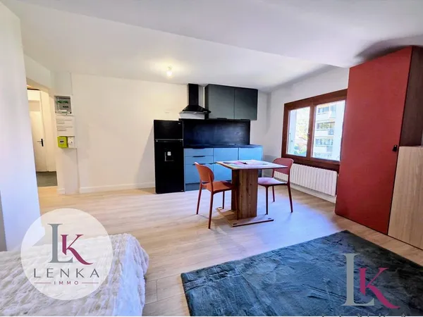 Studio 1 pièce 21 m²
