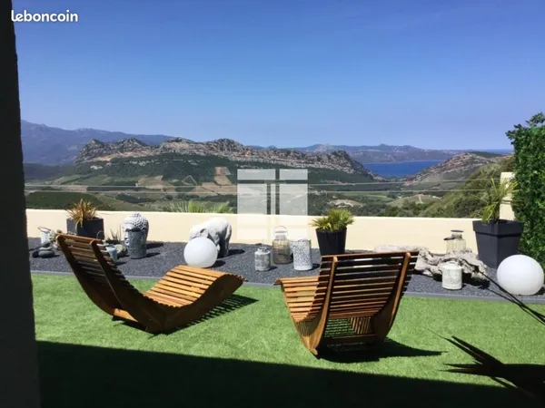 Villa 7 pièces 210 m²