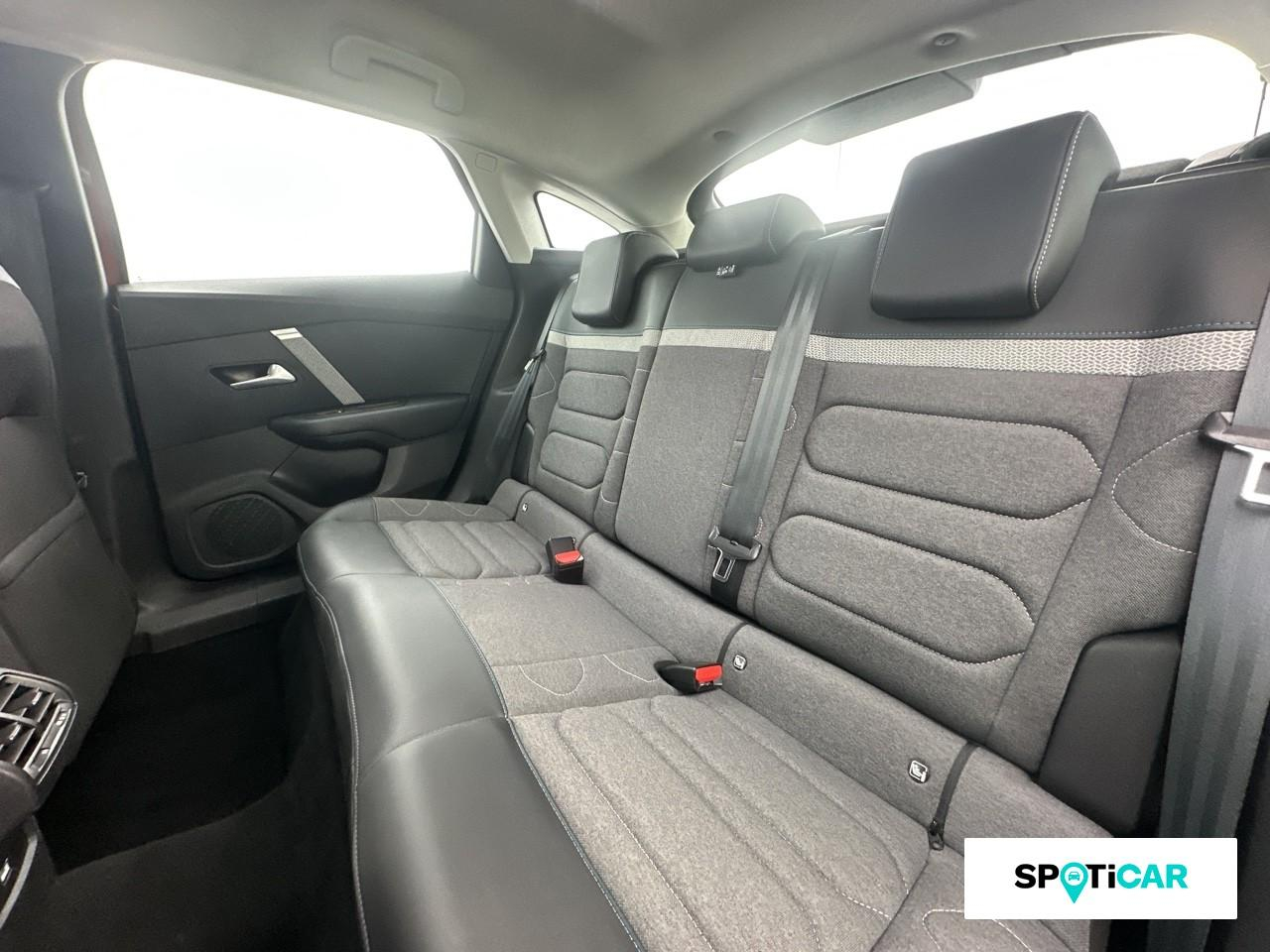 Citroën C4 bluehdi 130ch s&s feel pack eat8 120g — photo 10