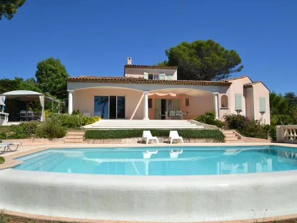 Villa 5 pièces 152 m²