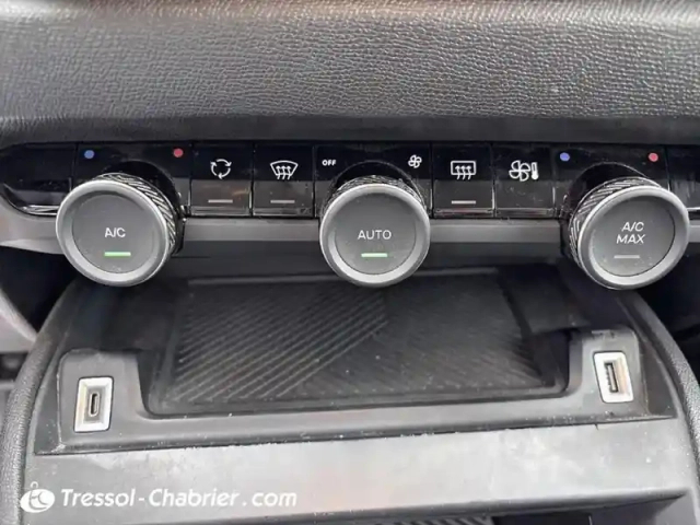 Citroën C4 bluehdi 130 eat8 max — photo 22