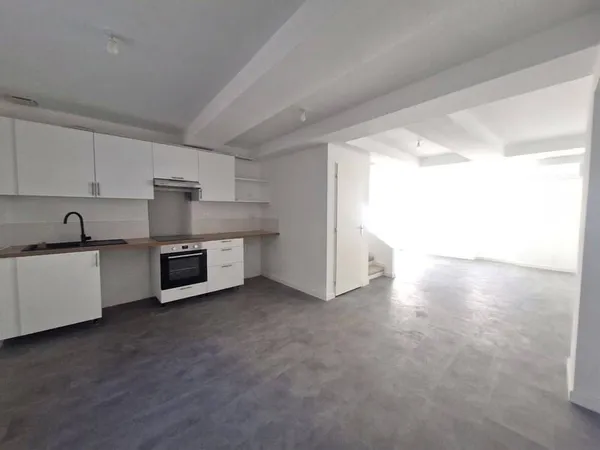 Appartement 4 pièces 77 m²