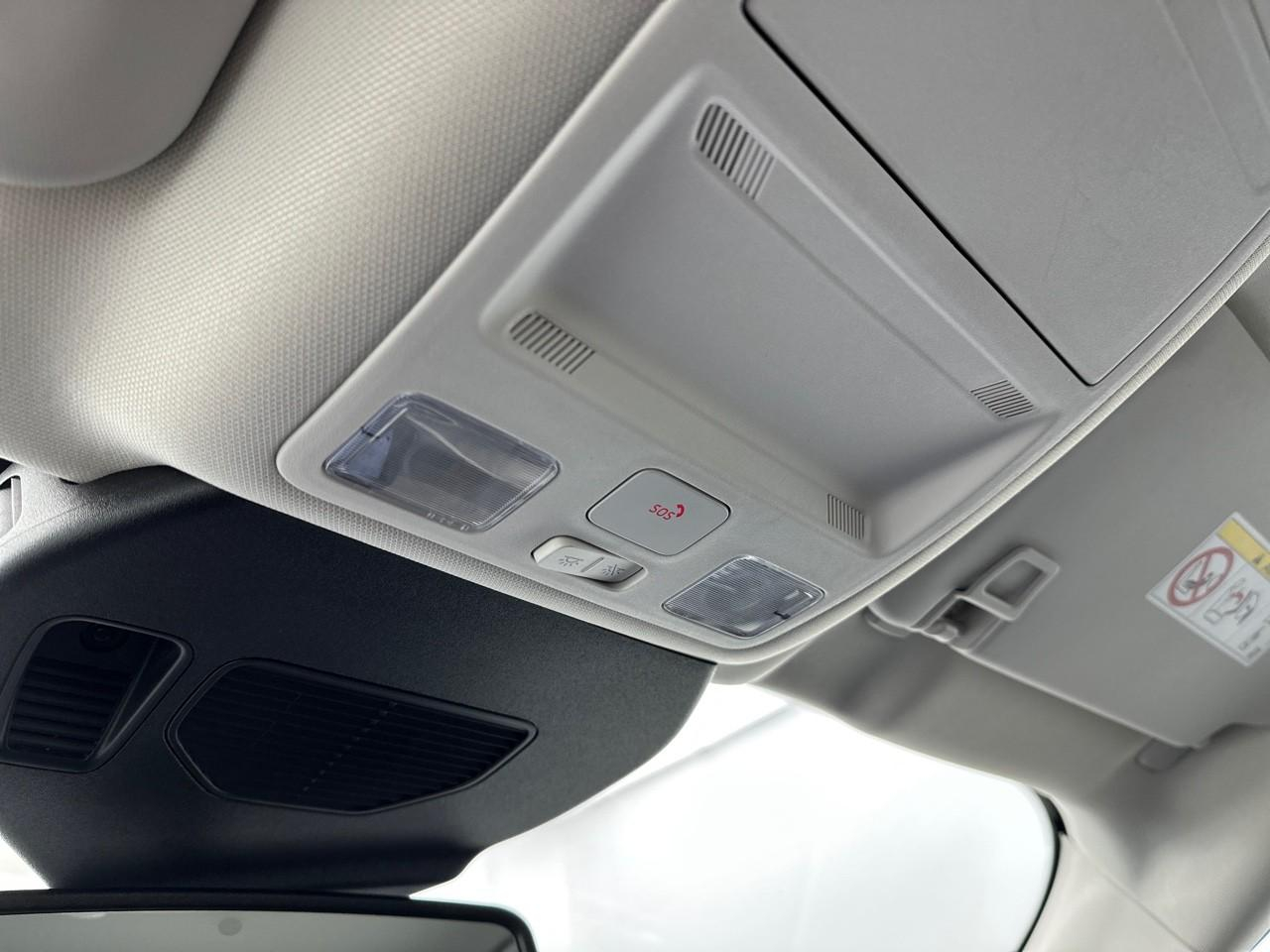 Ford Kuga 2.5 duratec 225 ch powersplit phev e-cvt s&s titan — photo 32