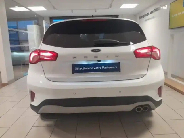 Ford Focus active 1.0 ecoboost 125ch active x — photo 6