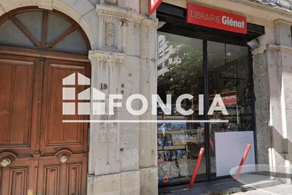 LOCAUX_COMMERCIAUX