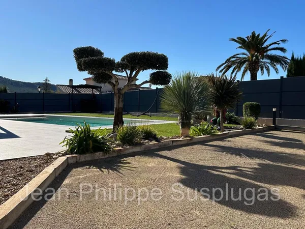 Superbe villa Saint Cyr Sur Mer 6 pièce(s) 163 m2
