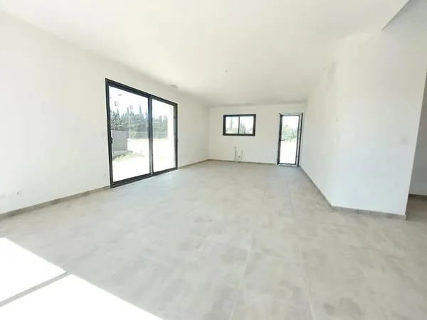 Villa 4 pièces 82 m²