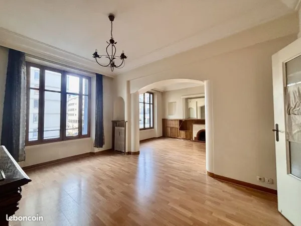 Appartement 5 pièces 100 m²