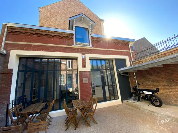 Maison 17 pièces 300 m²