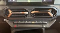 Dacia Duster 1.6 hybrid 140ch Extreme — photo 26