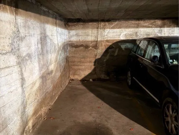 Parking sécurisé rue Armand Silvestre