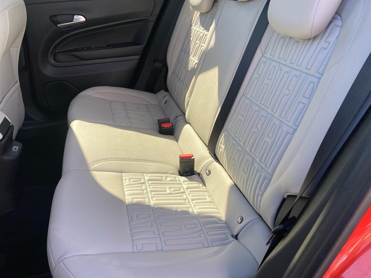 Fiat 600 1.2 hybrid 100ch la prima dct6 — photo 10