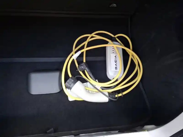 Dacia Spring — photo 20