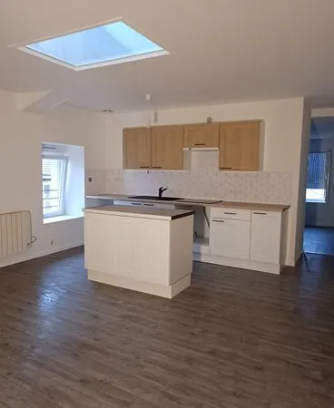 Loue appartement F4 centre Stenay