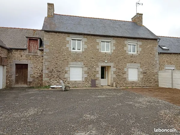 Loue maison mitoyenne à Plénée-jugon