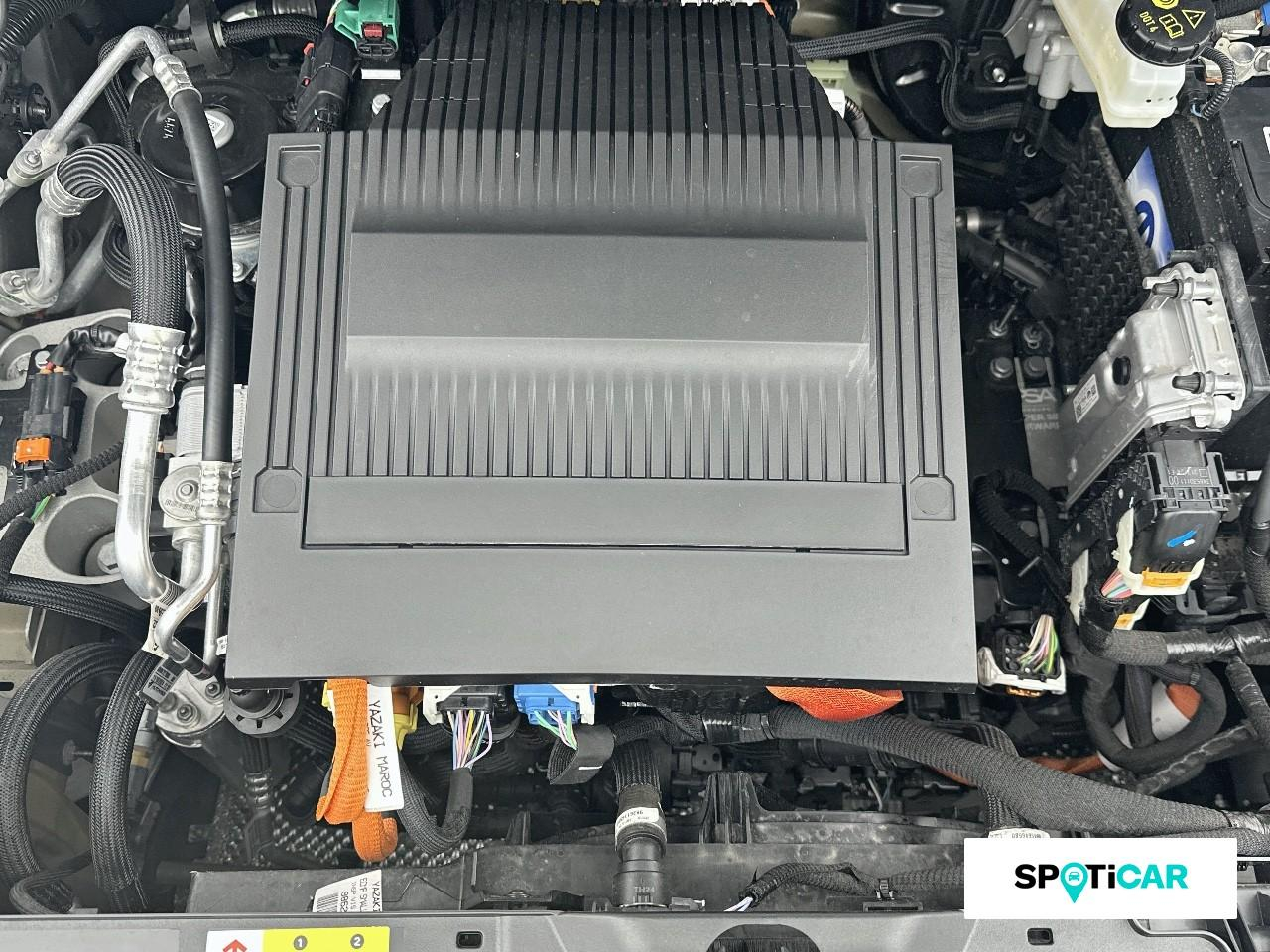 Peugeot 2008 e-2008 156ch 54 kwh allure — photo 20