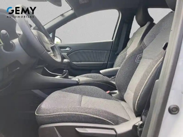 Renault Captur tce 115 ch — photo 9