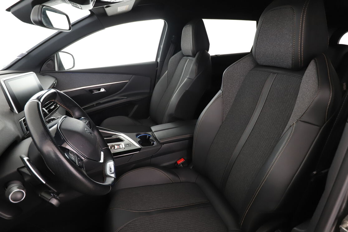 Peugeot 5008 1.5 Blue-HDi GT Line EAT8 — photo 9