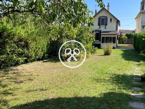 Maison 4 pièces 84 m²