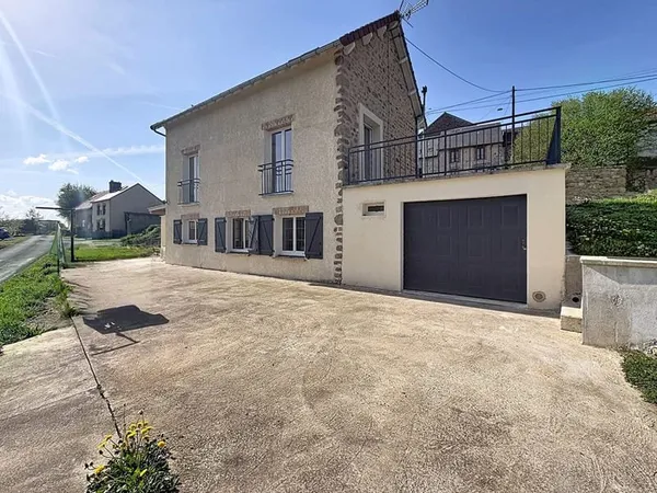 Ensemble immobilier - entièrement rénovée