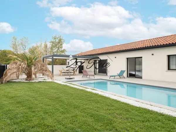 TOULOUSE / AUCAMVILLE - VILLA T6 CONTEMPORAINE - 151 m² - PLAIN