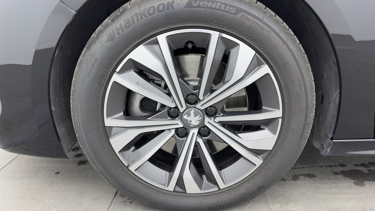 Peugeot 508 SW Hybrid 225 e-EAT8 — photo 9