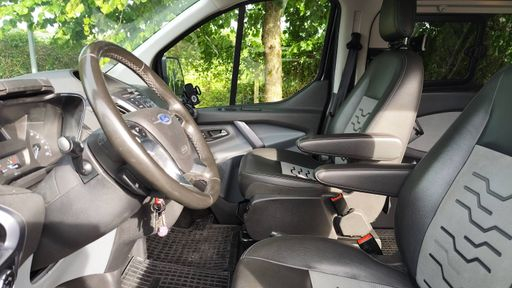 Ford Tourneo Custom 290 L1H1 2.0 TDCi 170ch - Sport – 2017 – 140597 km – Diesel – Boîte Automatique — photo 12