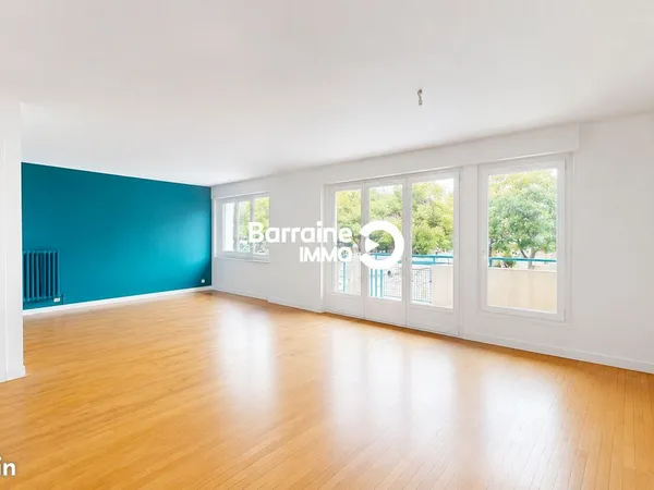 Appartement 4 pièces 77 m²