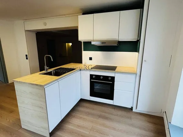 Appartement 5 pièces 100 m²