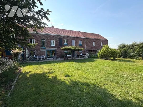 Maison 15 pièces 454 m²