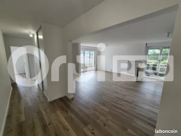 Bureau 91 m²