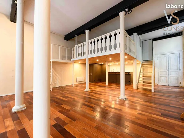 Loft 4 pièces 97 m²
