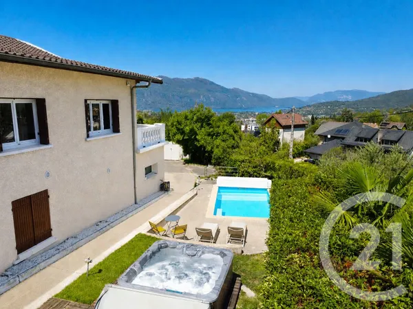Maison 4 pièces 172 m²