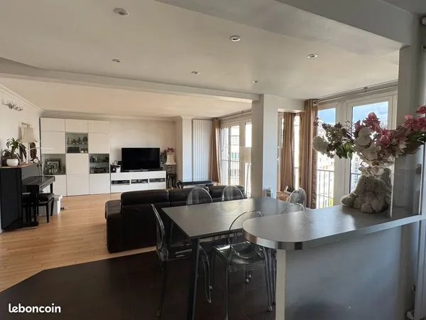 Appartement - 5 pièces - 123m2