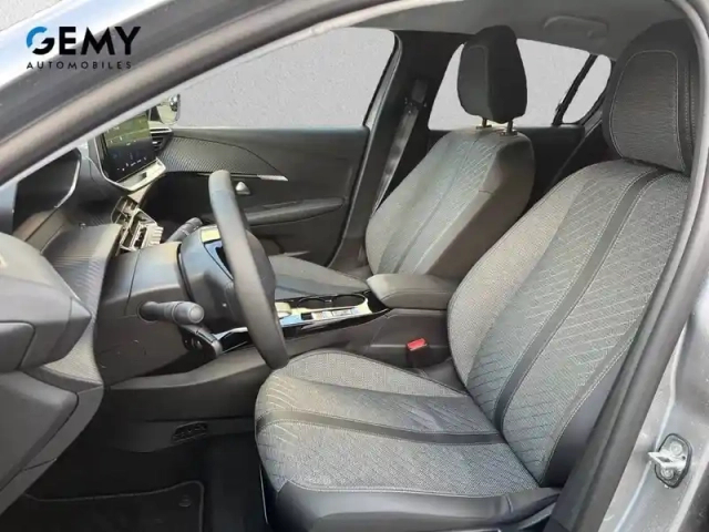 Peugeot 208 hybrid 110 ch e-dcs6 — photo 9