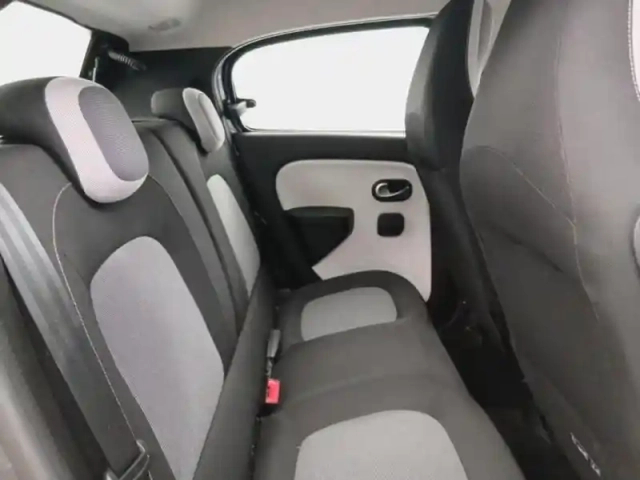 Renault Twingo e-tech electric zen r80 achat intégral - 21my — photo 12