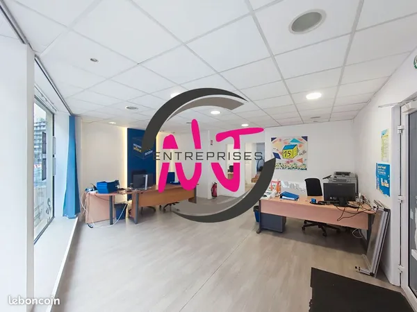 Local commercial 61 m² LE MANS